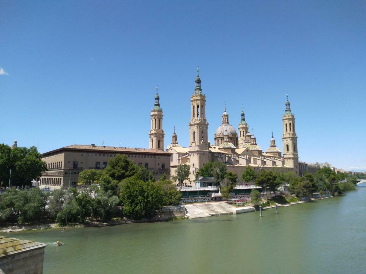 Acojedor Piso A Metros Del Pilar Y Plaza Espana Zaragoza Exteriör bild